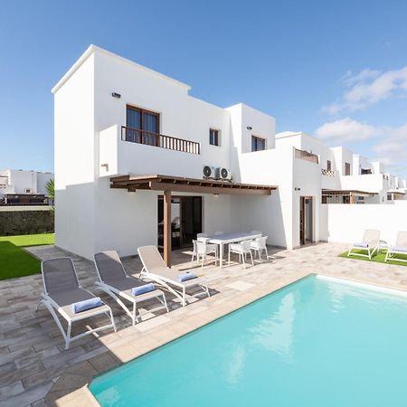Ereza Villas La Granja Плая Бланка Екстериор снимка