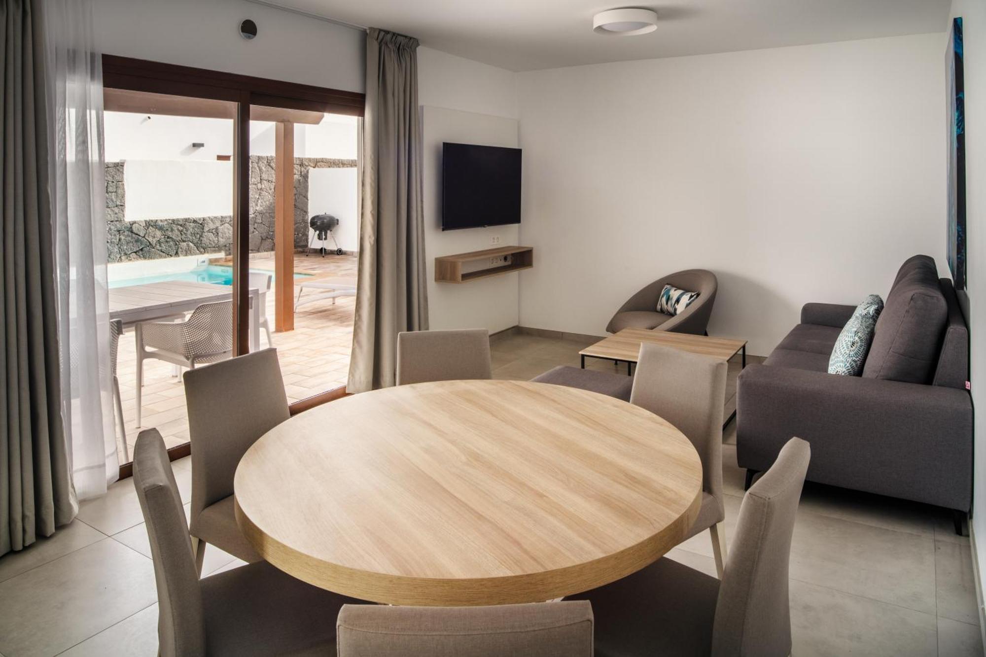 Ereza Villas La Granja Плая Бланка Екстериор снимка
