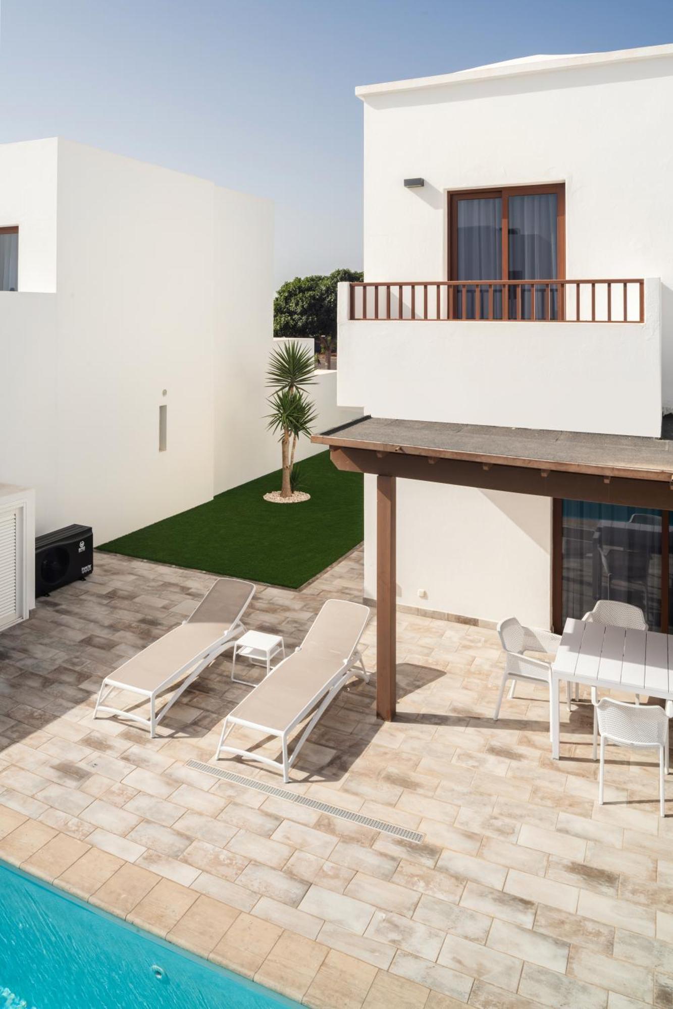 Ereza Villas La Granja Плая Бланка Екстериор снимка