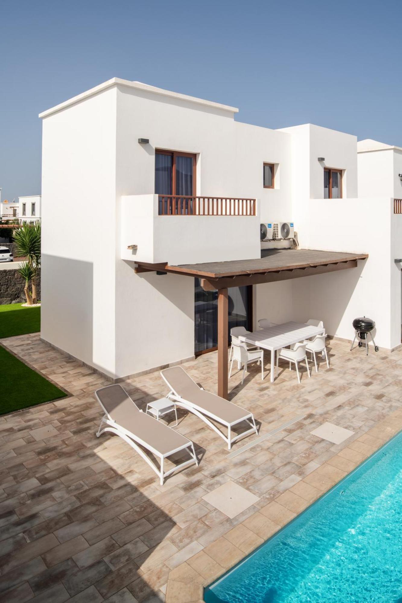 Ereza Villas La Granja Плая Бланка Екстериор снимка